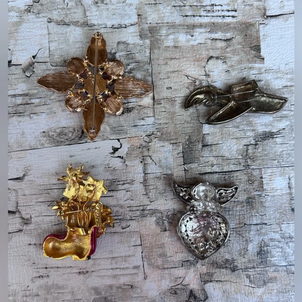 Vintage Brooch Lot of 10 – 1970s–1990s Enamel, Glass, Pearl & Marcasite Pins